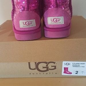 UGGS Girls size 2